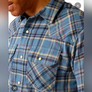 NWT Ariat M's Huntley Retro Fit Long Sleeve | Copen Blue